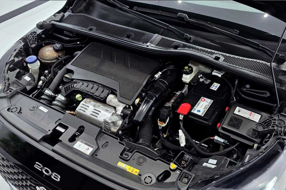 peugeot-208-2019-gasolina-1199cc