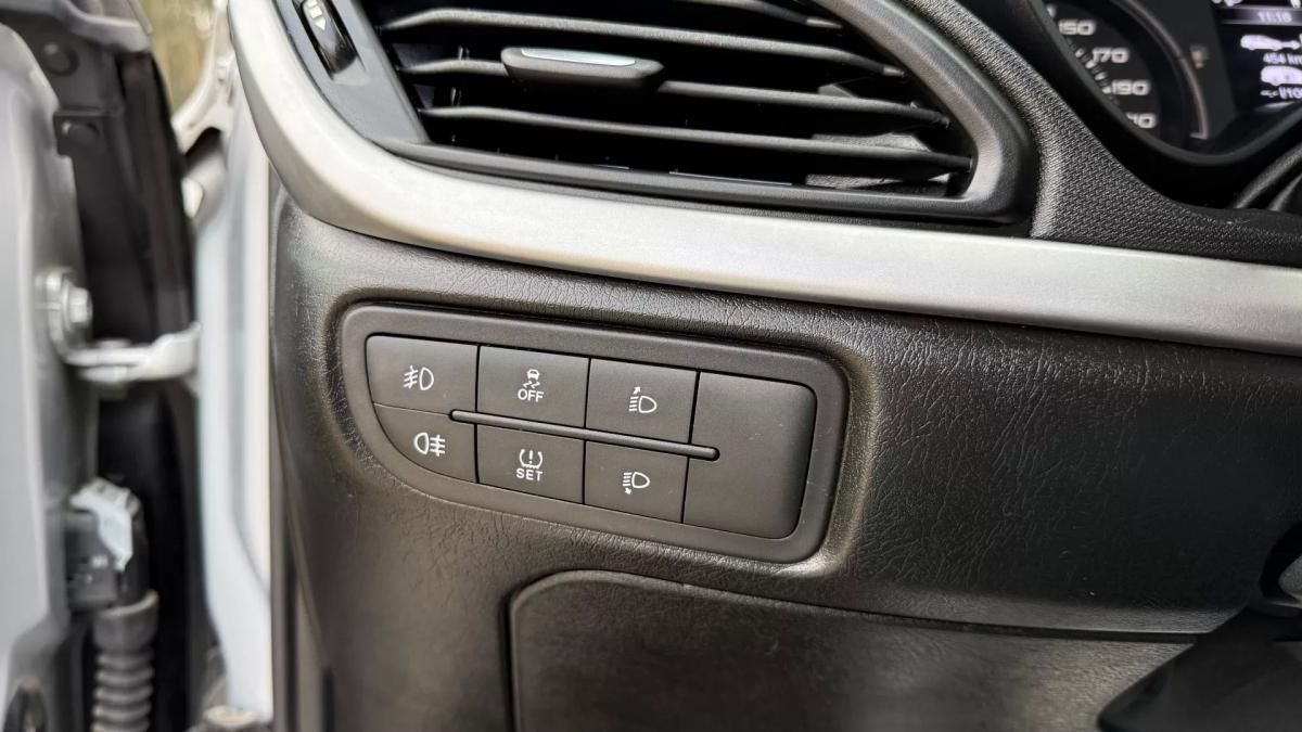 fiat-tipo-station-wagon-2019-diesel-1248cc