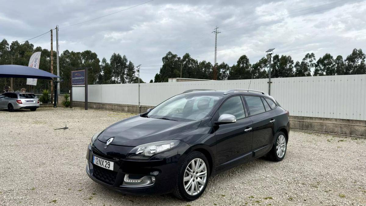 renault-megane-sport-tourer-2013-diesel-1461cc