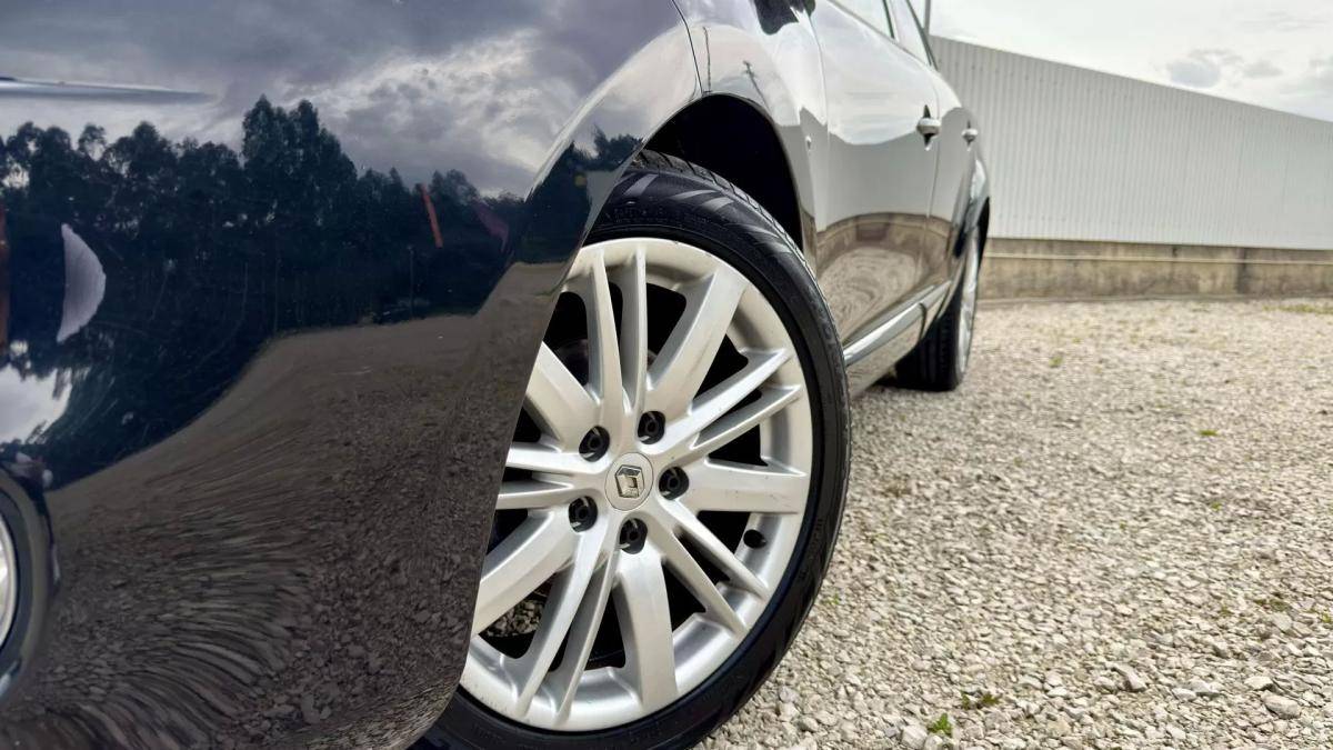 renault-megane-sport-tourer-2013-diesel-1461cc