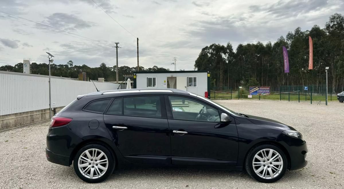 renault-megane-sport-tourer-2013-diesel-1461cc