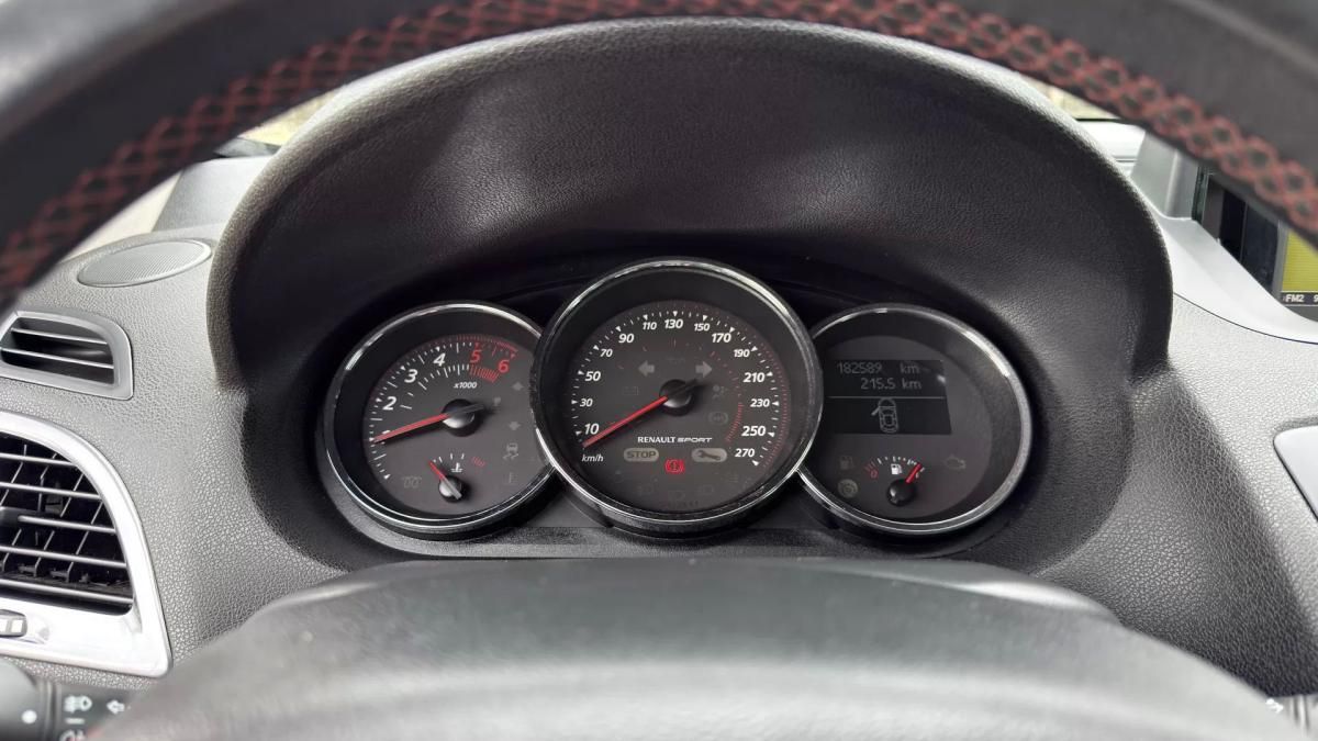 renault-megane-sport-tourer-2013-diesel-1461cc