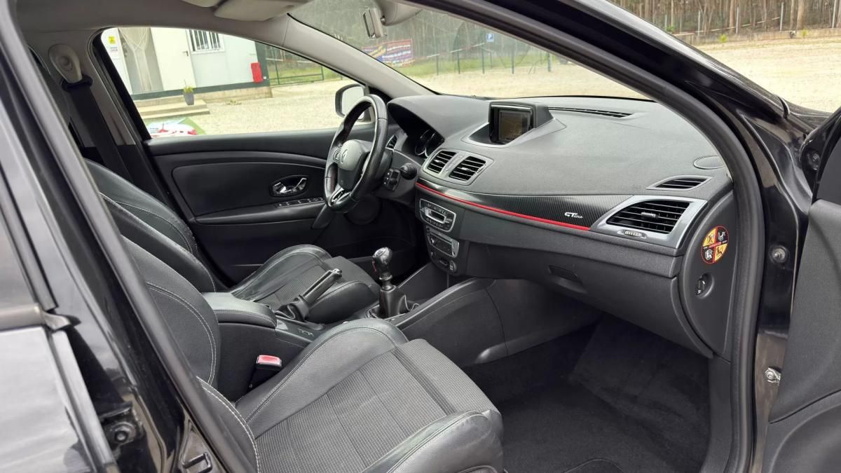 renault-megane-sport-tourer-2013-diesel-1461cc