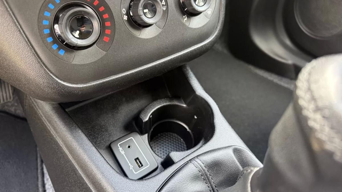 fiat-punto-2015-diesel-1248cc