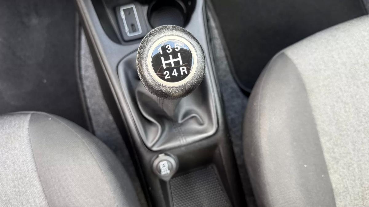 fiat-punto-2015-diesel-1248cc