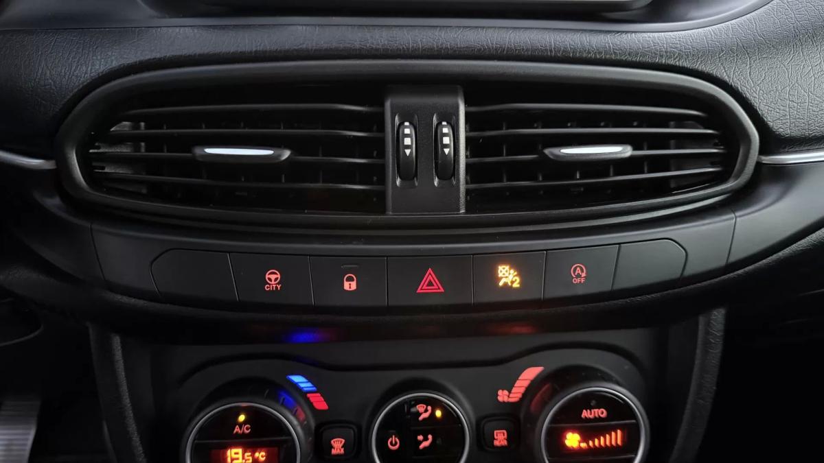 fiat-tipo-station-wagon-2019-diesel-1248cc