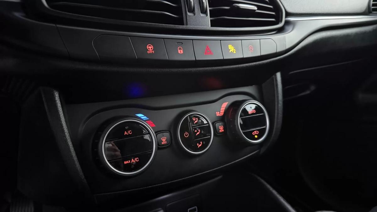 fiat-tipo-station-wagon-2019-diesel-1248cc