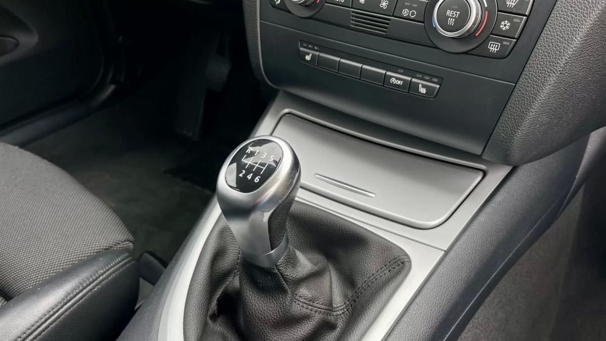 bmw-serie-1-2007-diesel-1995cc