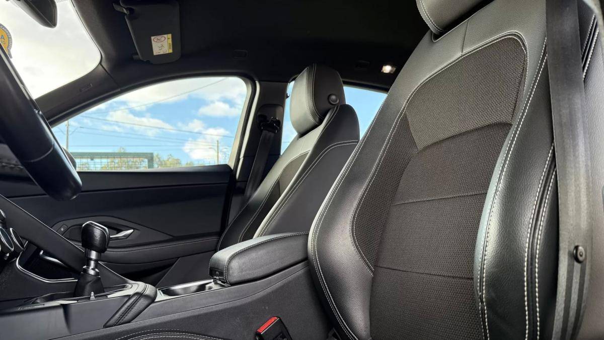 jaguar-e-pace-2019-diesel-1999cc