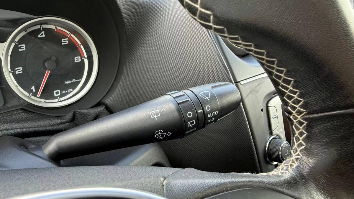 alfa-romeo-mito-2015-diesel-1598cc