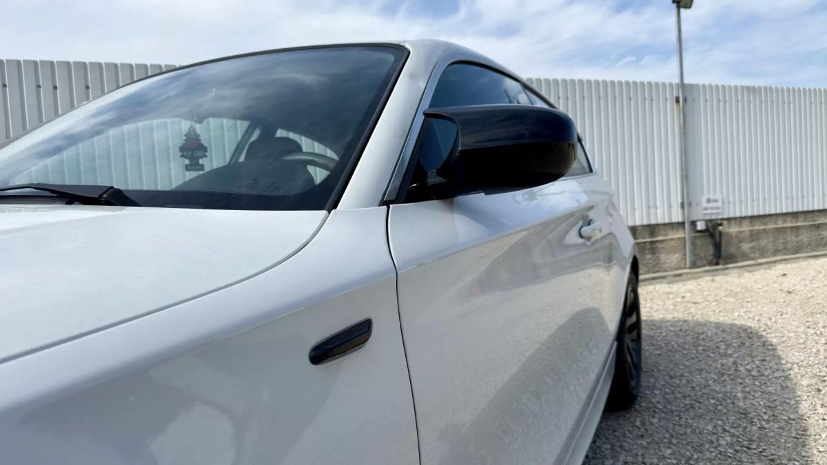 bmw-serie-1-118d-2010-diesel-1995cc