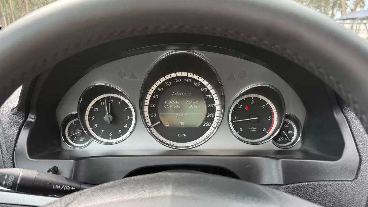 mercedes-benz-classe-e-2010-diesel-2143cc