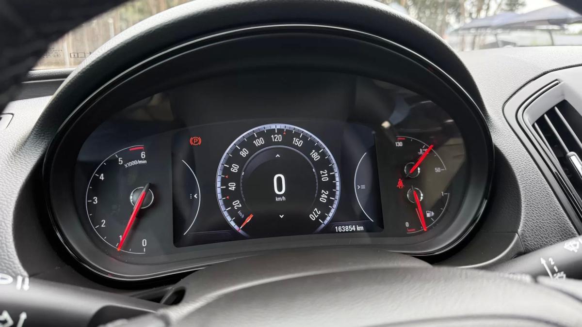 opel-insignia-2016-diesel-1956cc
