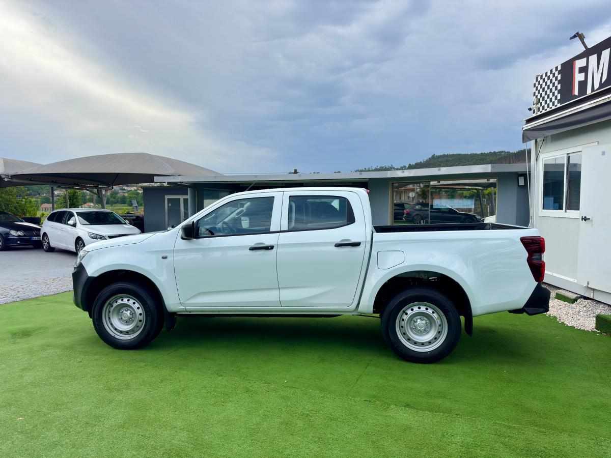 isuzu-d-max-1-9d-4wd-2025-diesel-1898cc