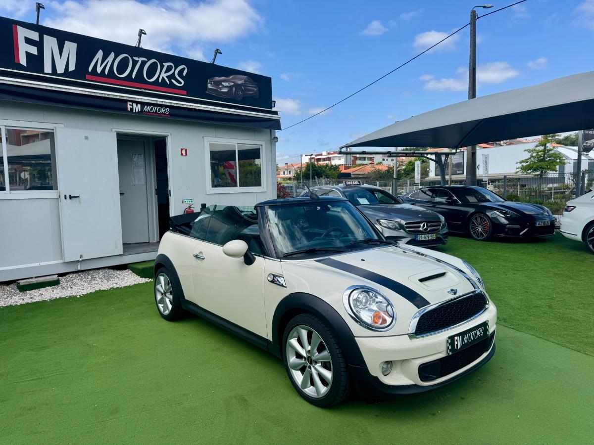 mini-cabrio-sd-2-0-2011-diesel-1995cc