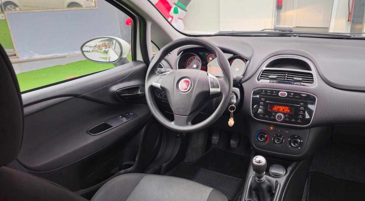 fiat-punto-1-2-ss-2016-gasolina-1242cc