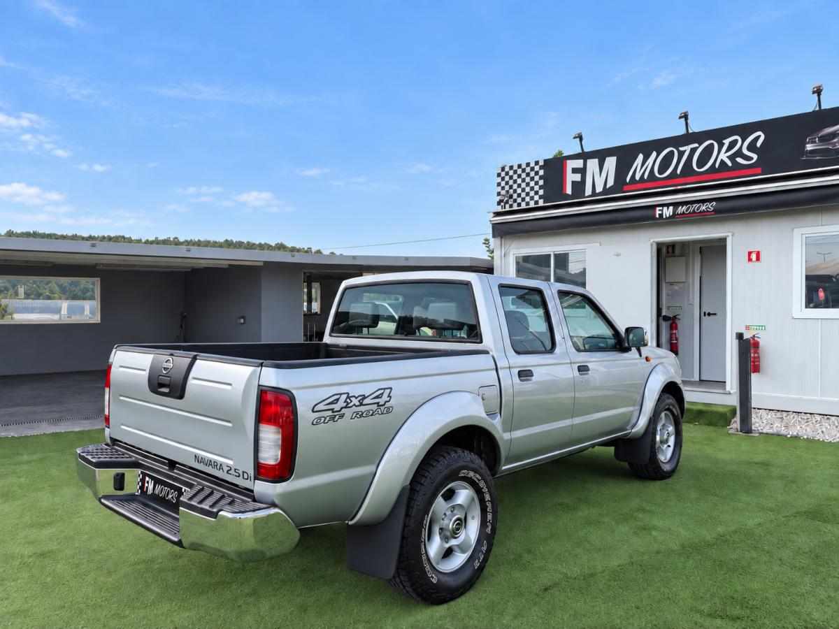 nissan-navara-2-5-4wd-2004-diesel-2488cc