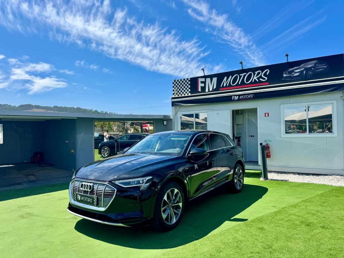 audi-e-tron-55-quattro-2022-eletrico