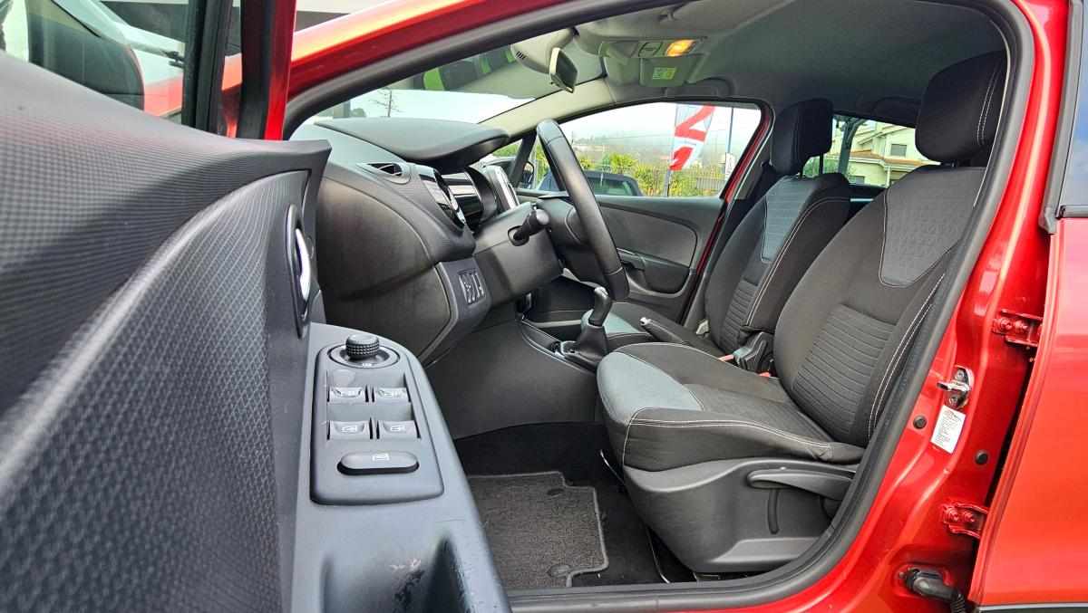 renault-clio-0-9-tce-2015-gasolina-898cc