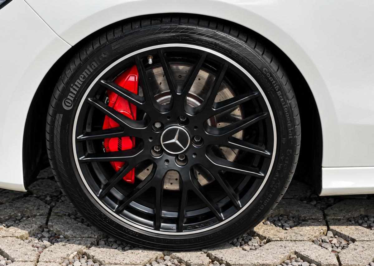 mercedes-benz-cla-45-amg-4matic-2018-gasolina-1991cc