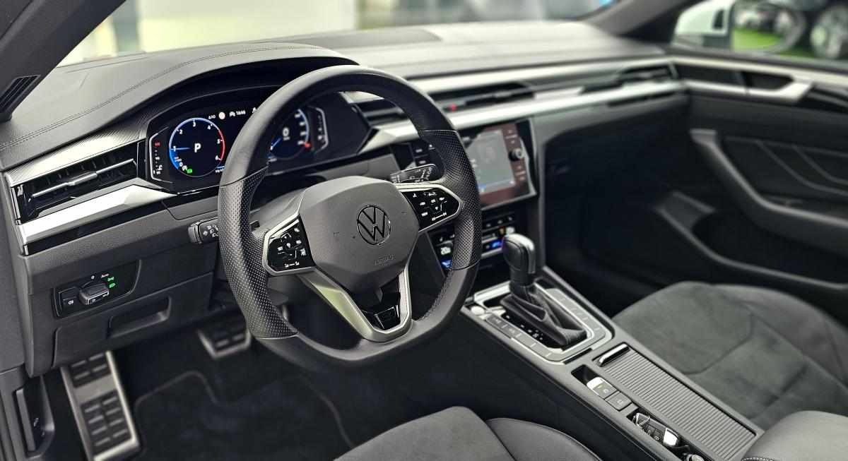 volkswagen-arteon-2-0-tdi-scr-2021-diesel-1968cc