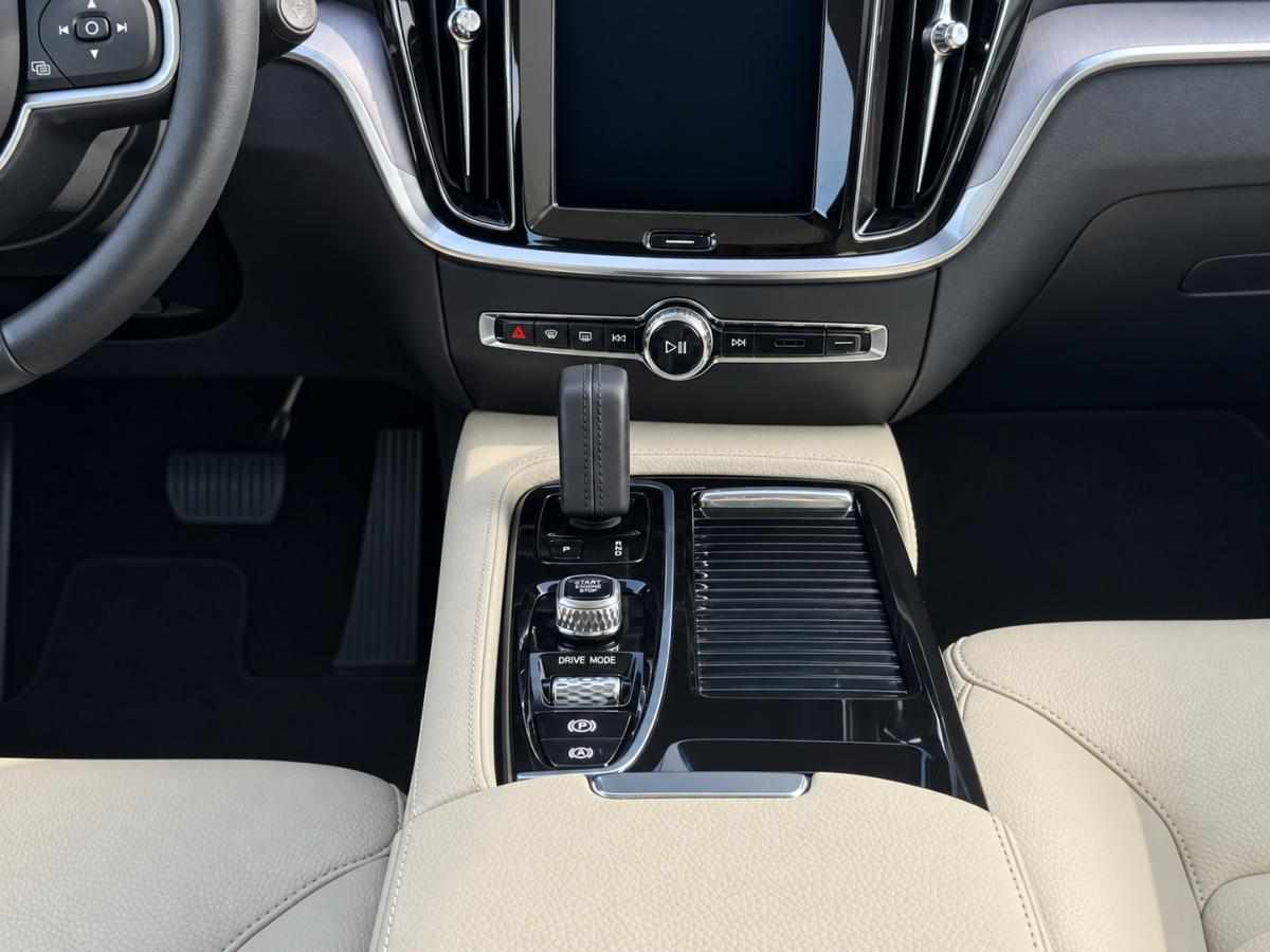 volvo-v60-2-0-t8-twen-2019-gasolina-1969cc