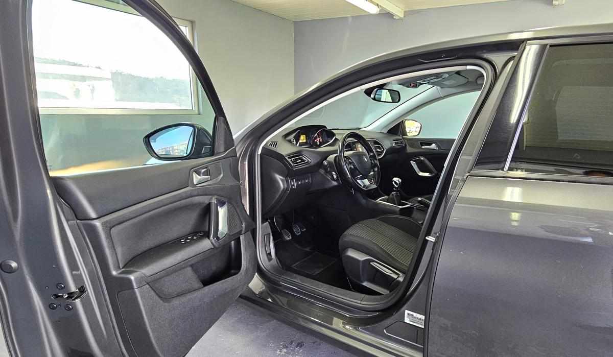peugeot-308-1-5-bluehdi-2019-diesel-1499cc