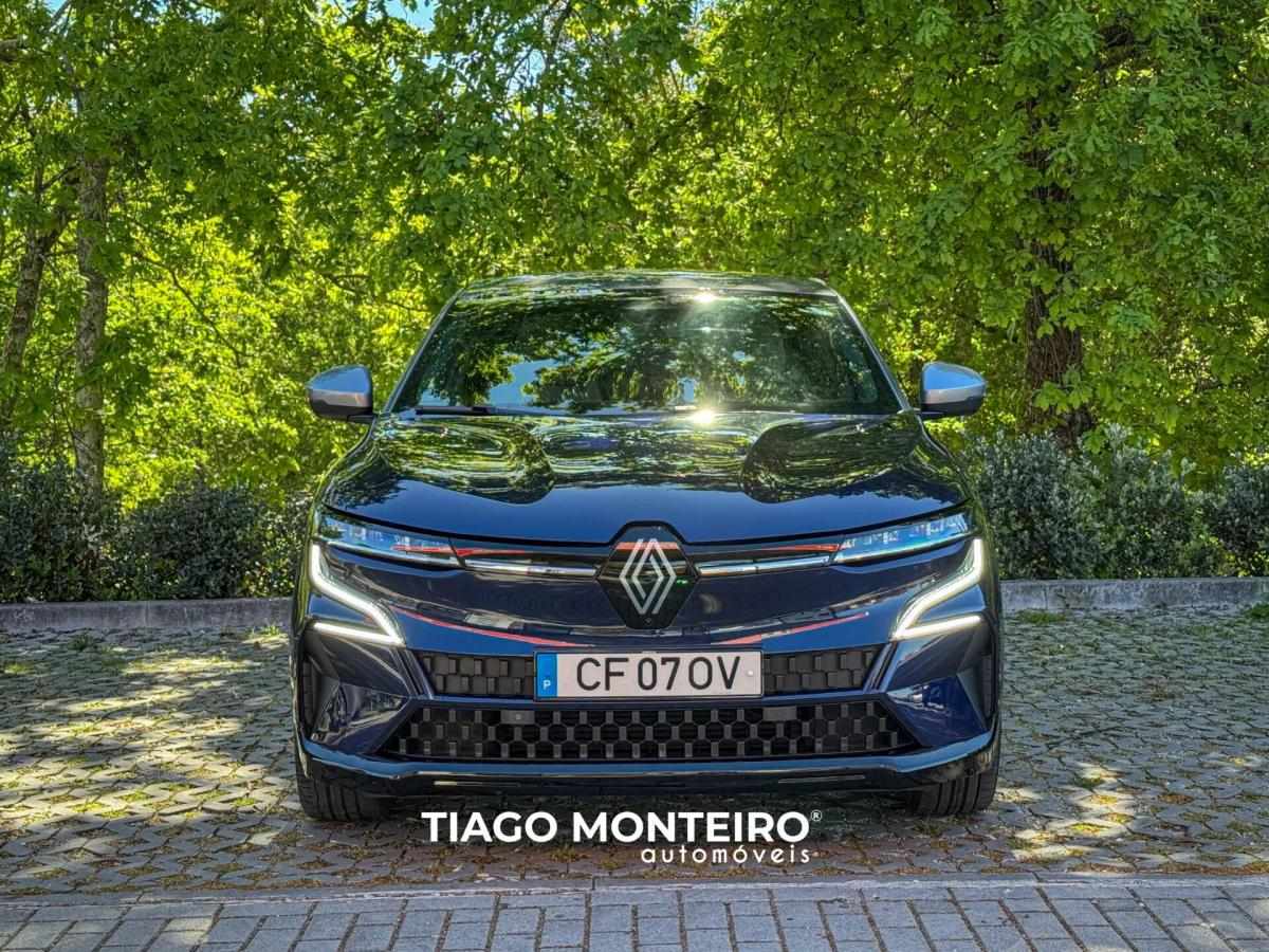 renault-megane-e-tech-2024-eletrico-0cc