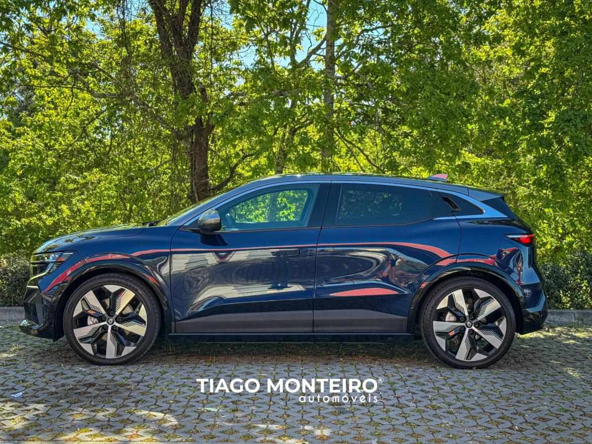 renault-megane-e-tech-2024-eletrico-0cc