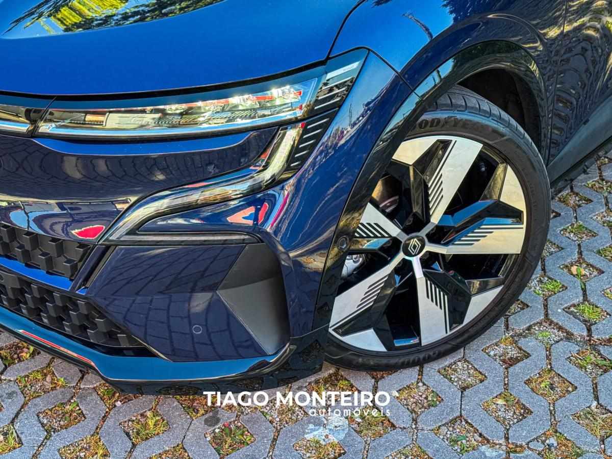renault-megane-e-tech-2024-eletrico-0cc