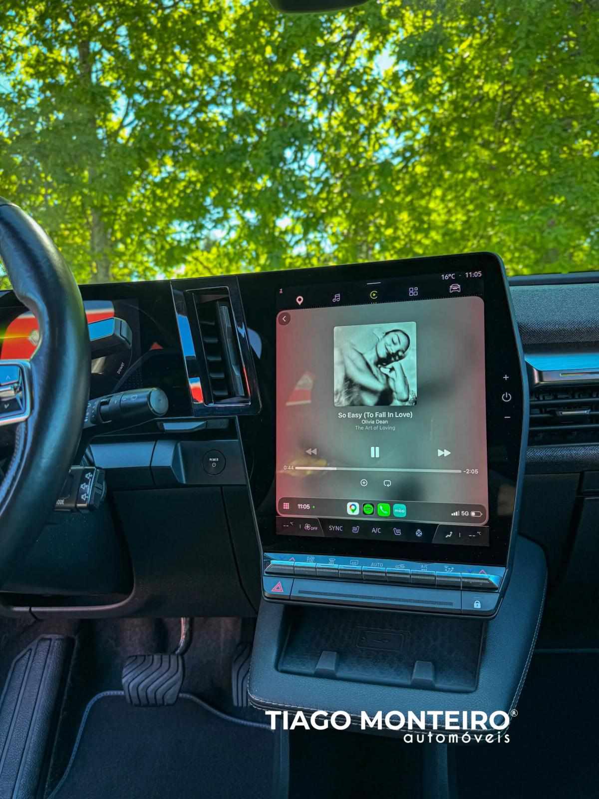 renault-megane-e-tech-2024-eletrico-0cc
