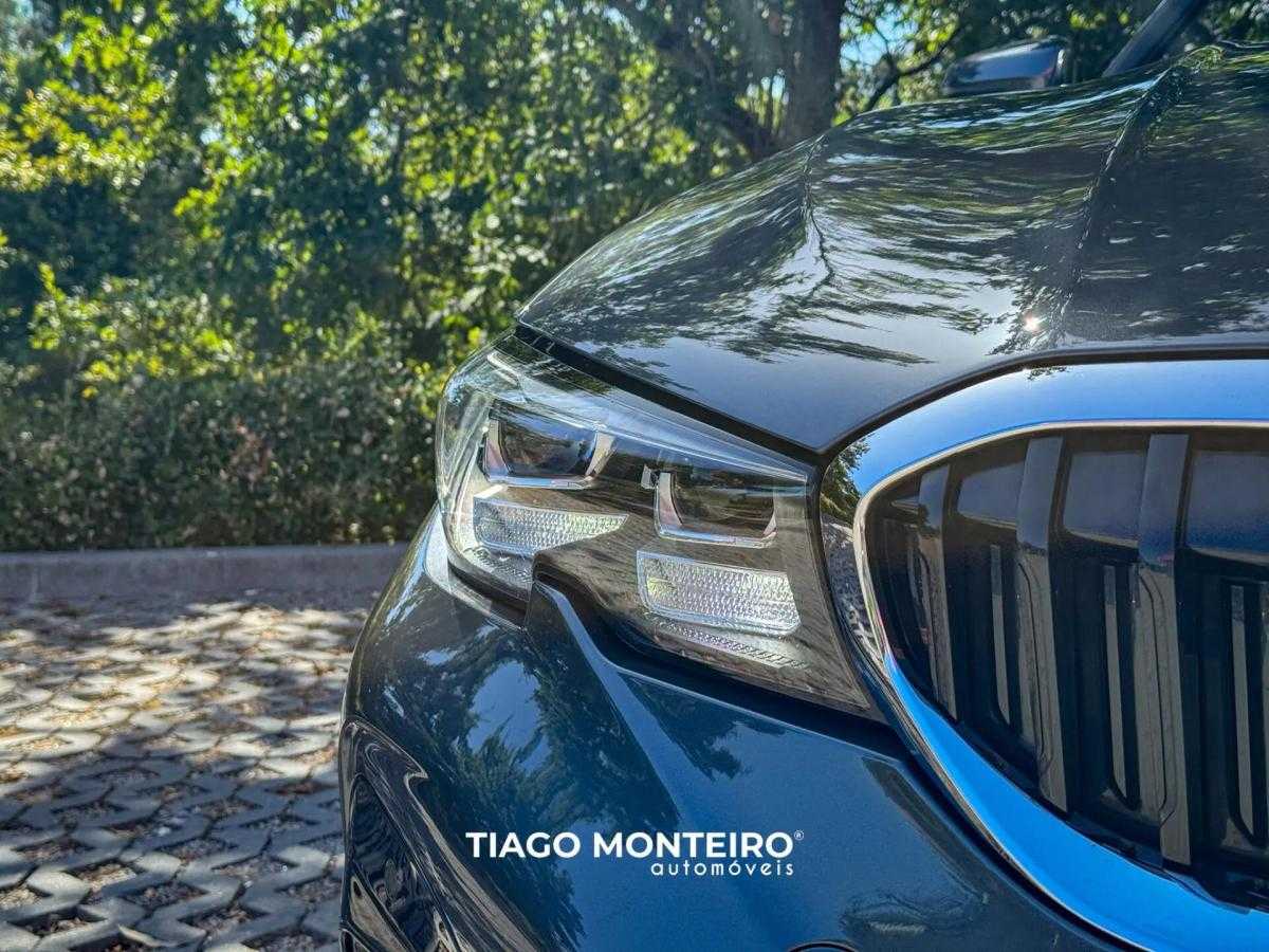 bmw-serie-3-2022-hibrido-a-gasolina-1998cc