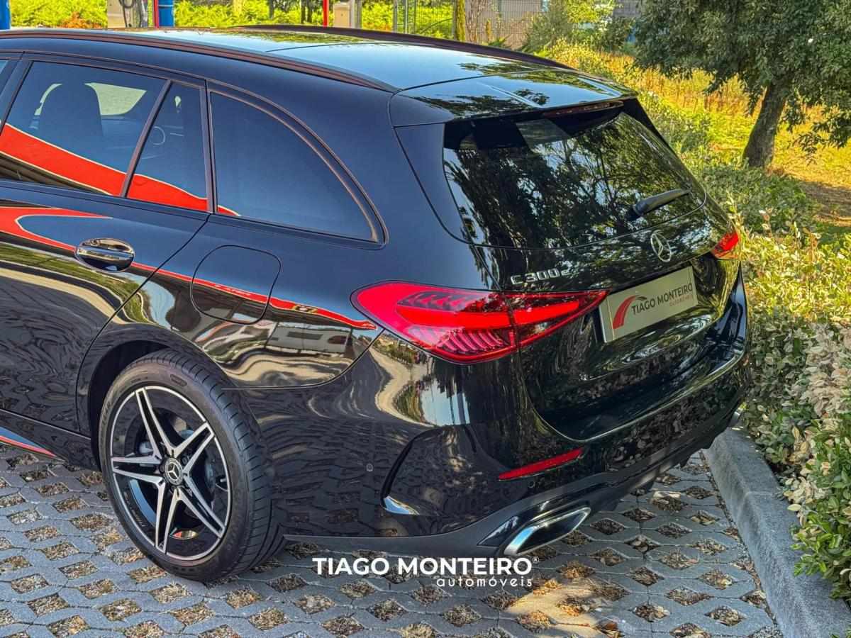 mercedes-benz-classe-c-c-300-e-2023-hibrido-a-gasolina-1999cc
