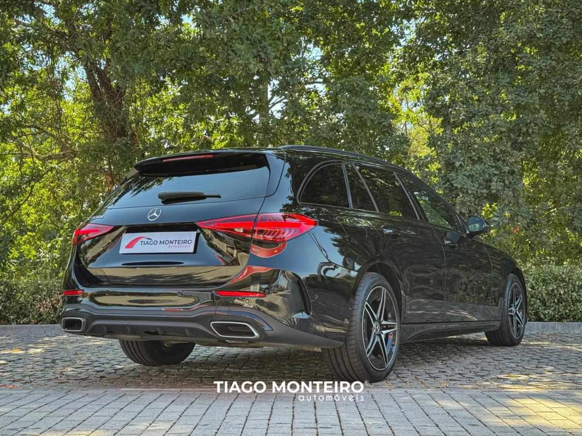 mercedes-benz-classe-c-c-300-e-2023-hibrido-a-gasolina-1999cc