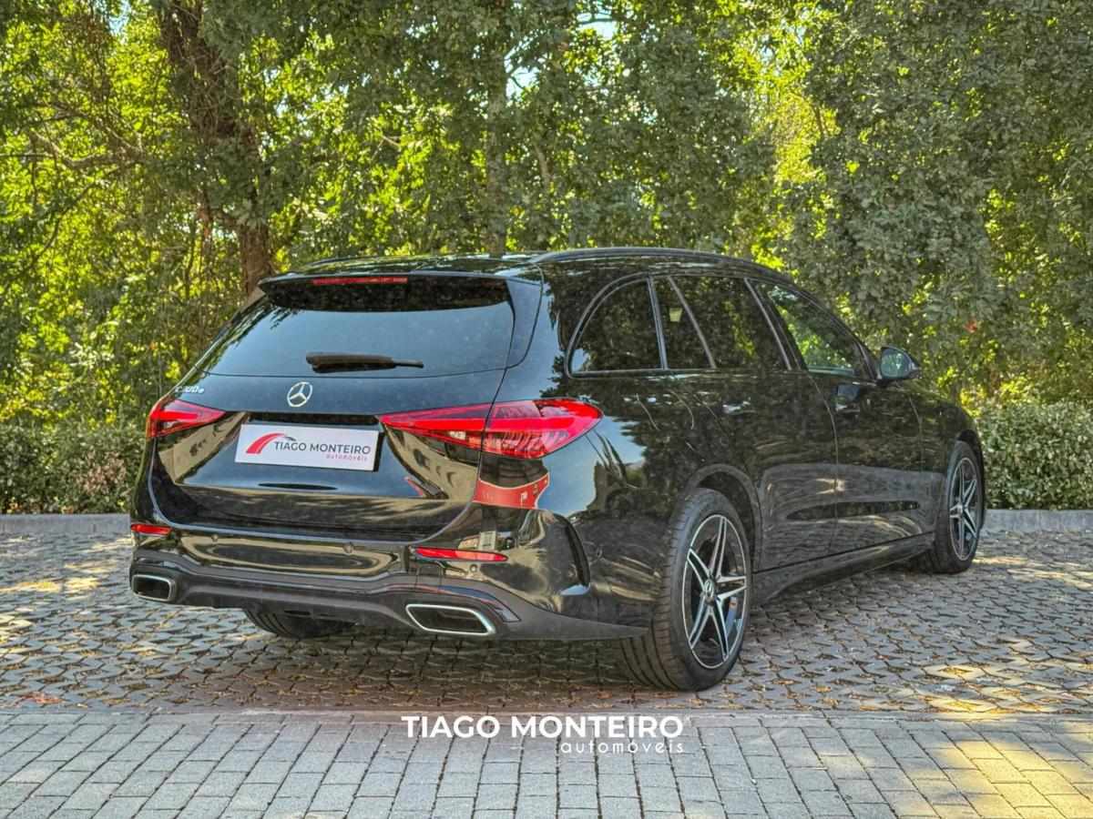 mercedes-benz-classe-c-c-300-e-2023-hibrido-a-gasolina-1999cc