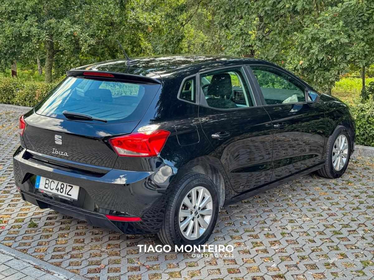 seat-ibiza-2023-gasolina-999cc