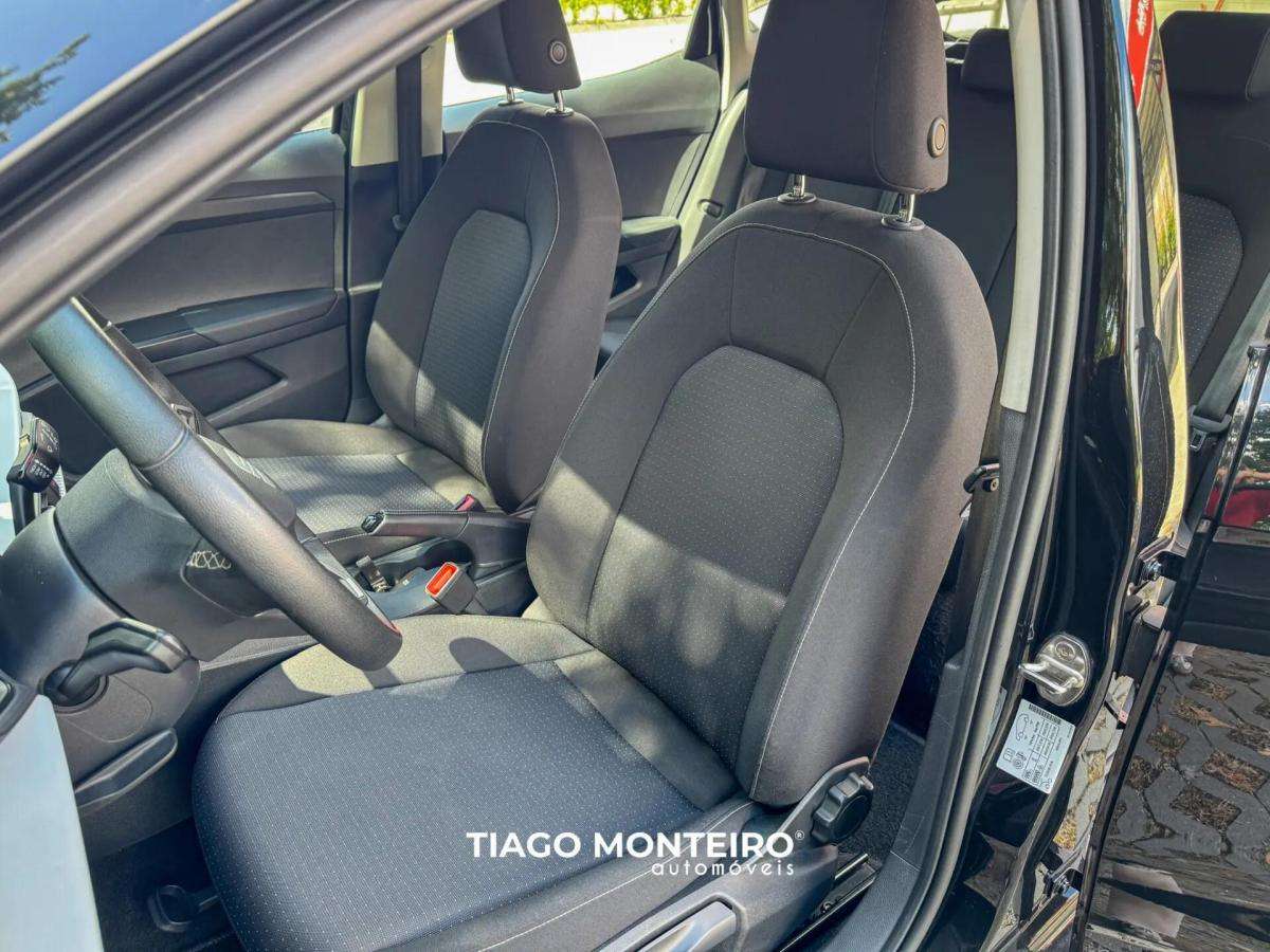 seat-ibiza-2023-gasolina-999cc