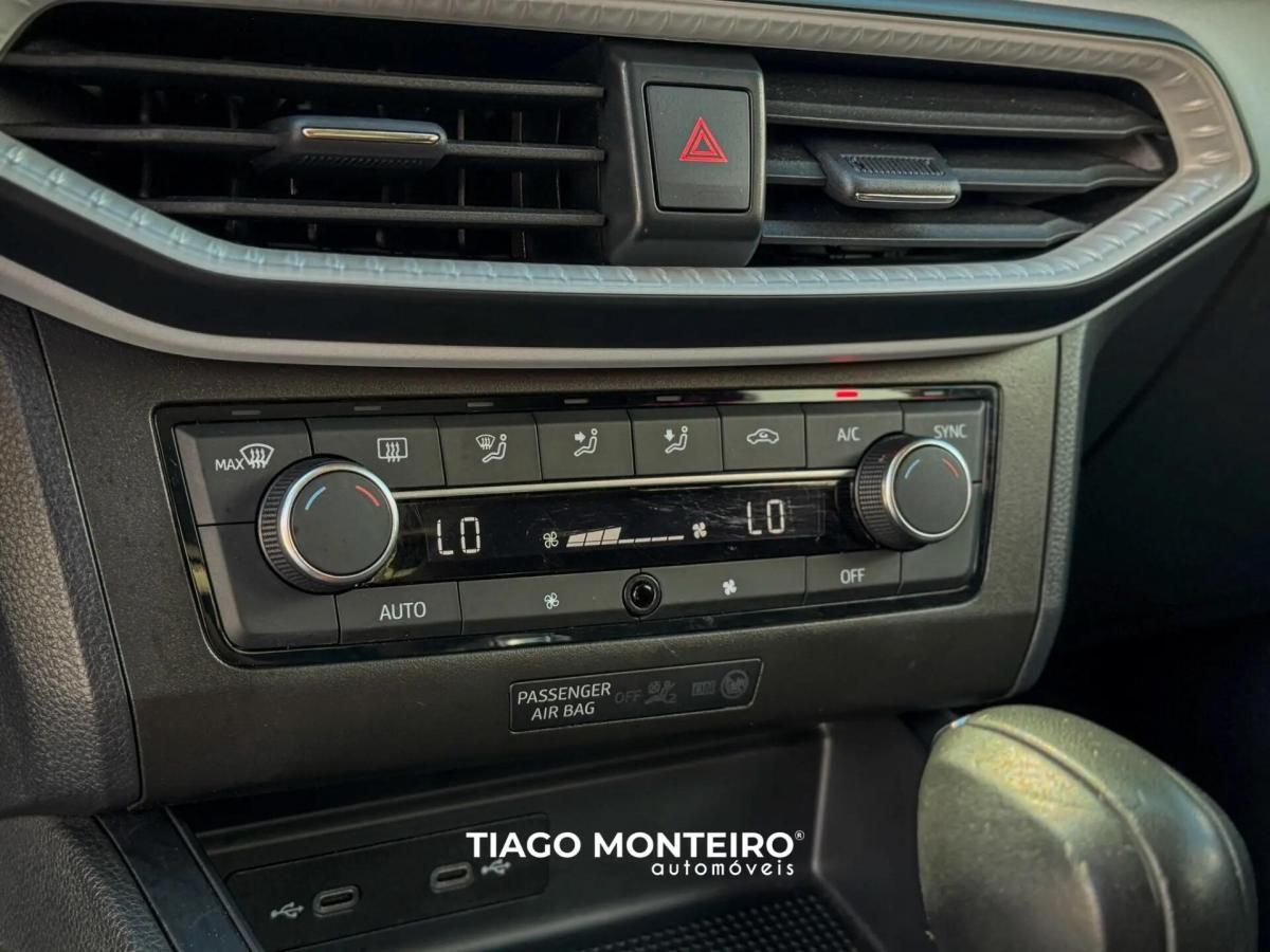 seat-ibiza-2023-gasolina-999cc