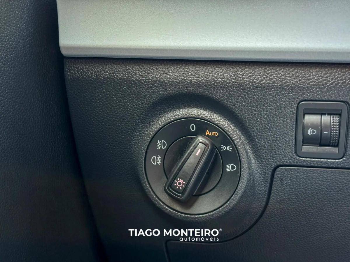 seat-ibiza-2023-gasolina-999cc