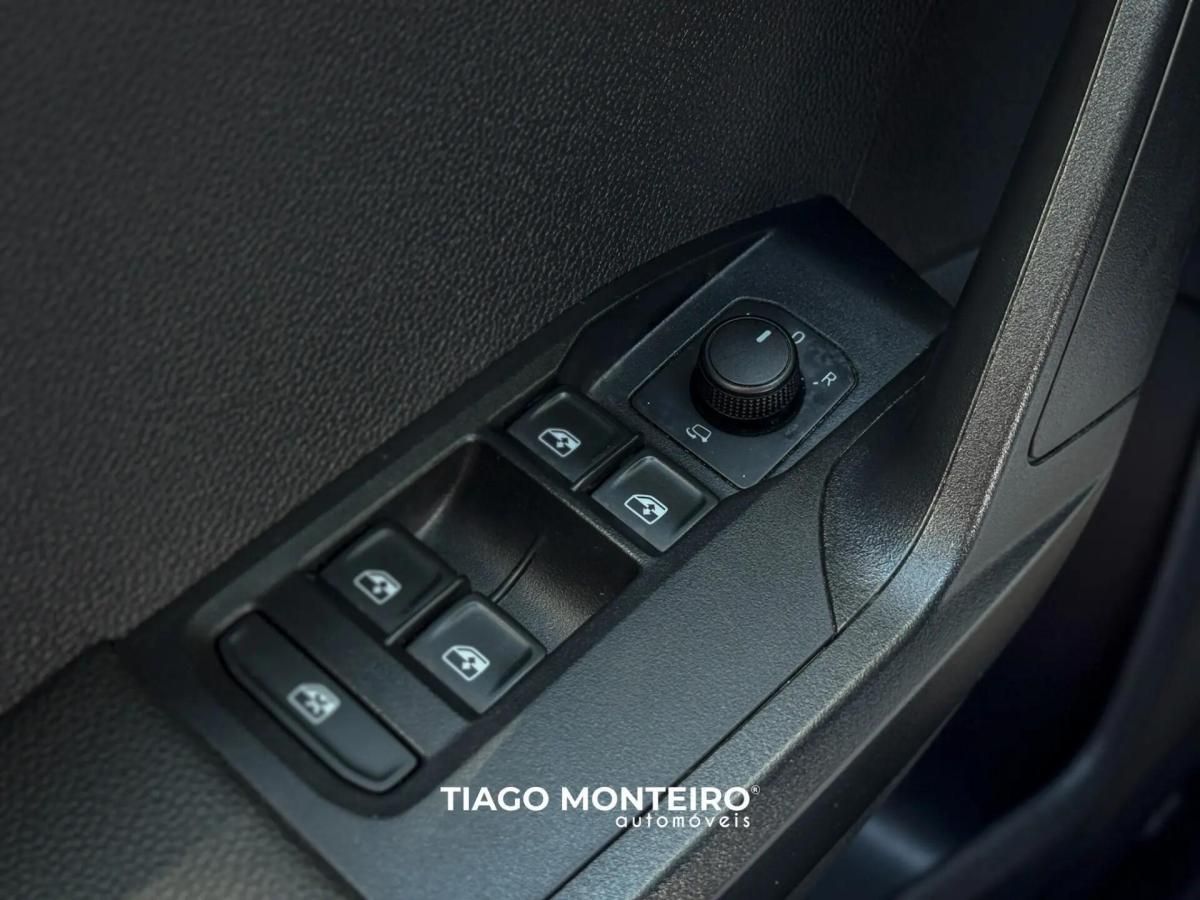 seat-ibiza-2023-gasolina-999cc