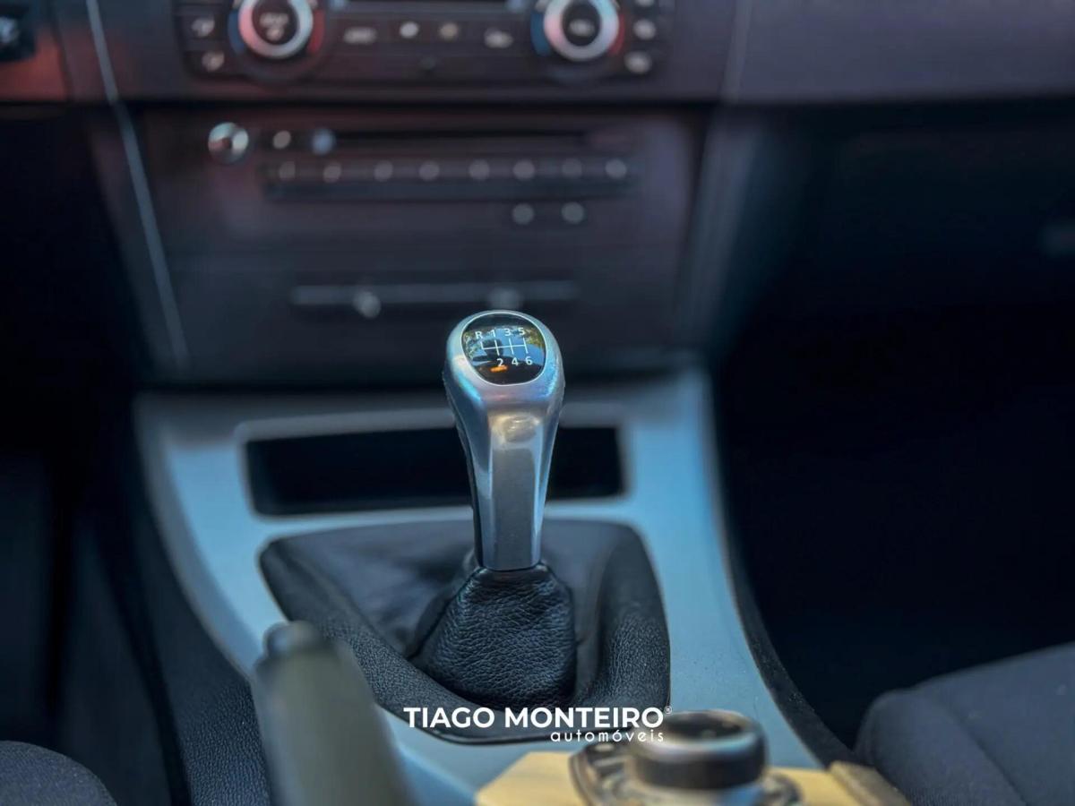 bmw-serie-3-320d-touring-2011-diesel-1995cc
