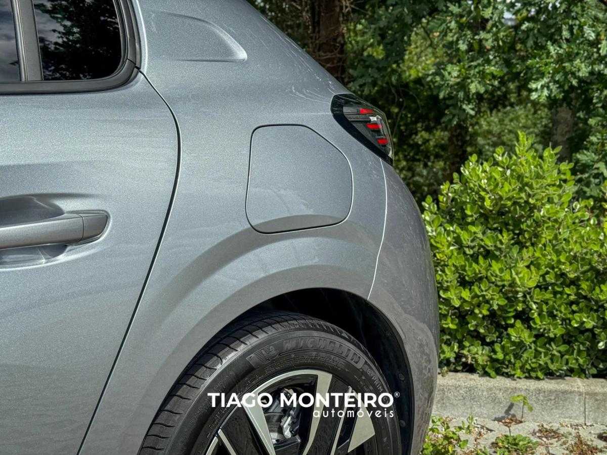 peugeot-208-2024-gasolina-1199cc