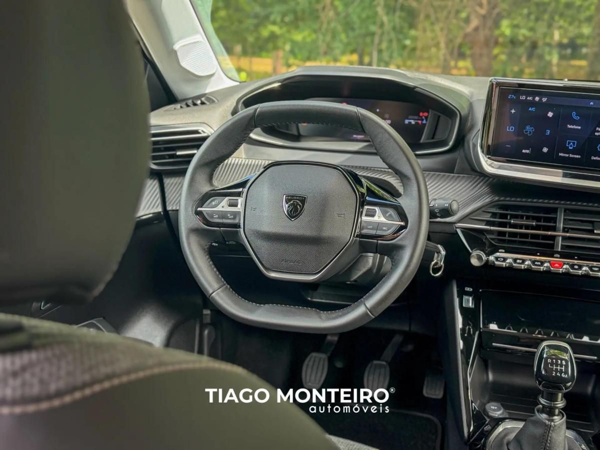 peugeot-208-2024-gasolina-1199cc