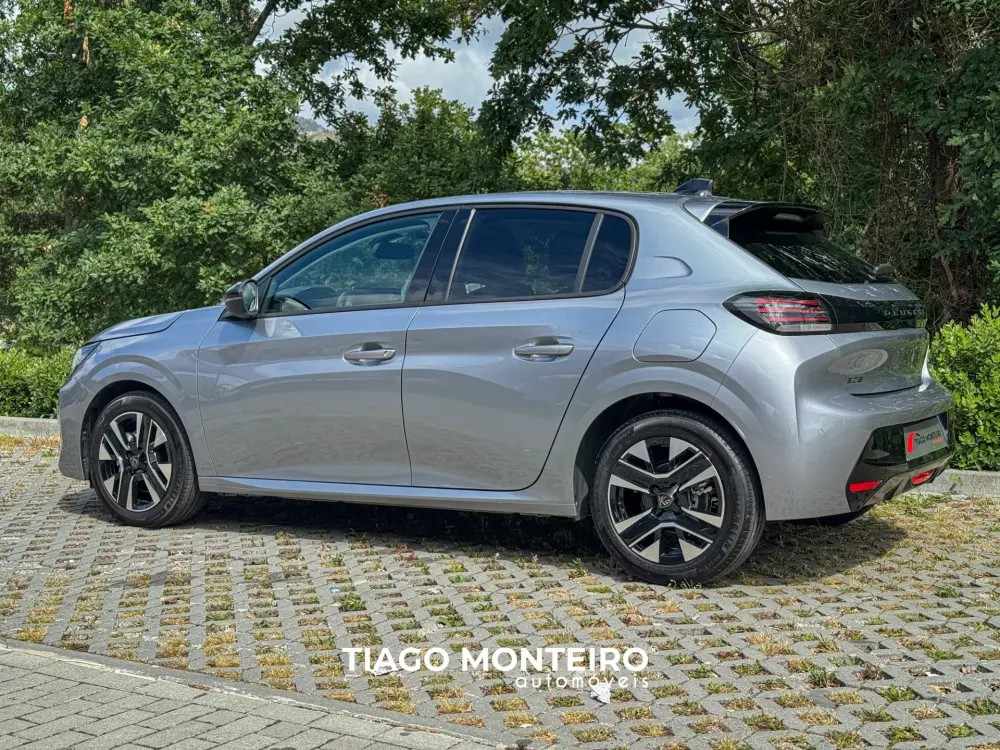 peugeot-208-2024-gasolina-1199cc
