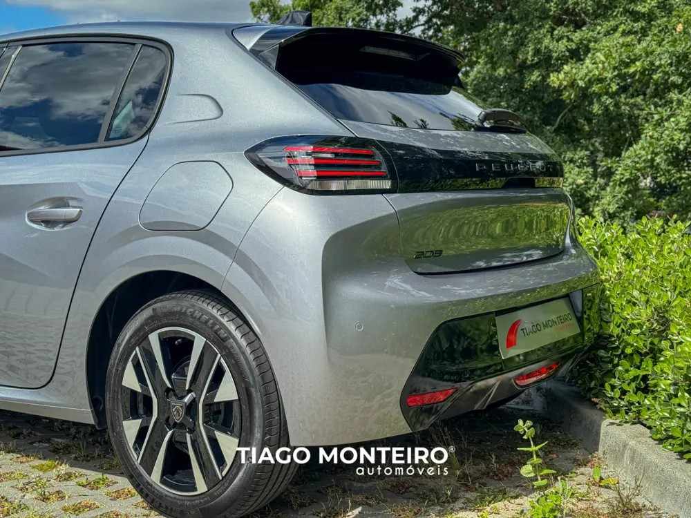 peugeot-208-2024-gasolina-1199cc