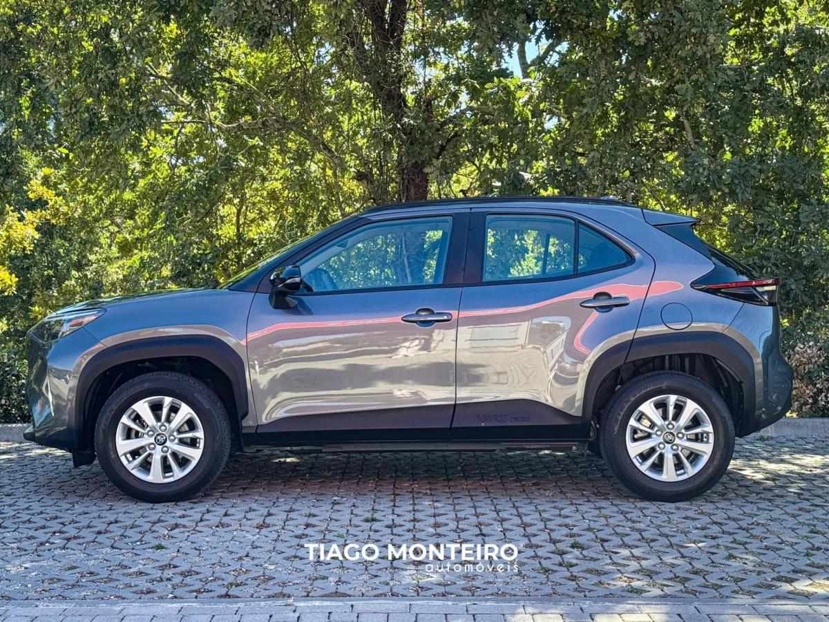 toyota-yaris-cross-2024-hibrido-a-gasolina-1490cc