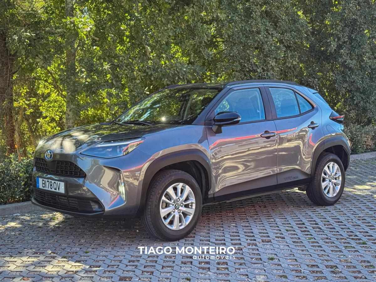 toyota-yaris-cross-2024-hibrido-a-gasolina-1490cc