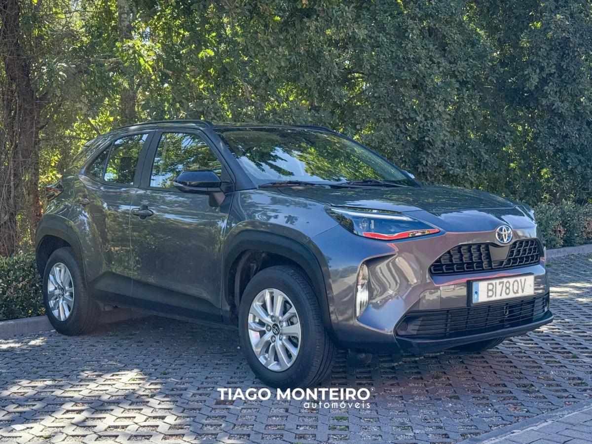 toyota-yaris-cross-2024-hibrido-a-gasolina-1490cc