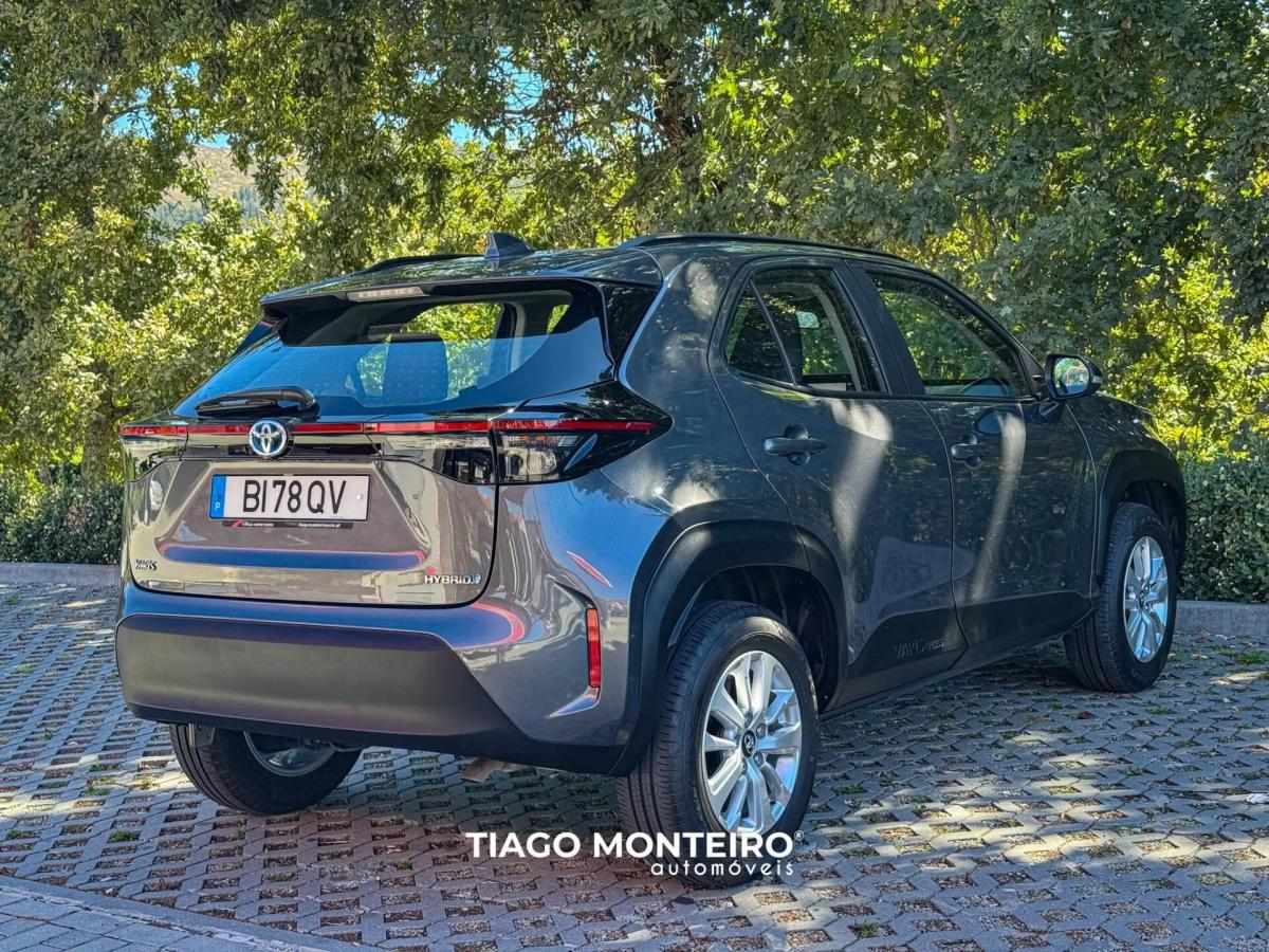 toyota-yaris-cross-2024-hibrido-a-gasolina-1490cc