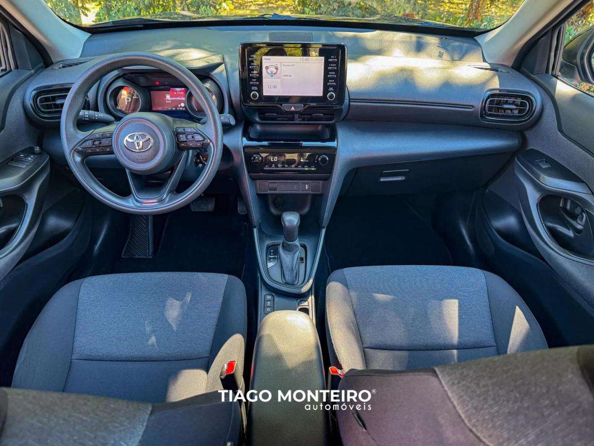 toyota-yaris-cross-2024-hibrido-a-gasolina-1490cc